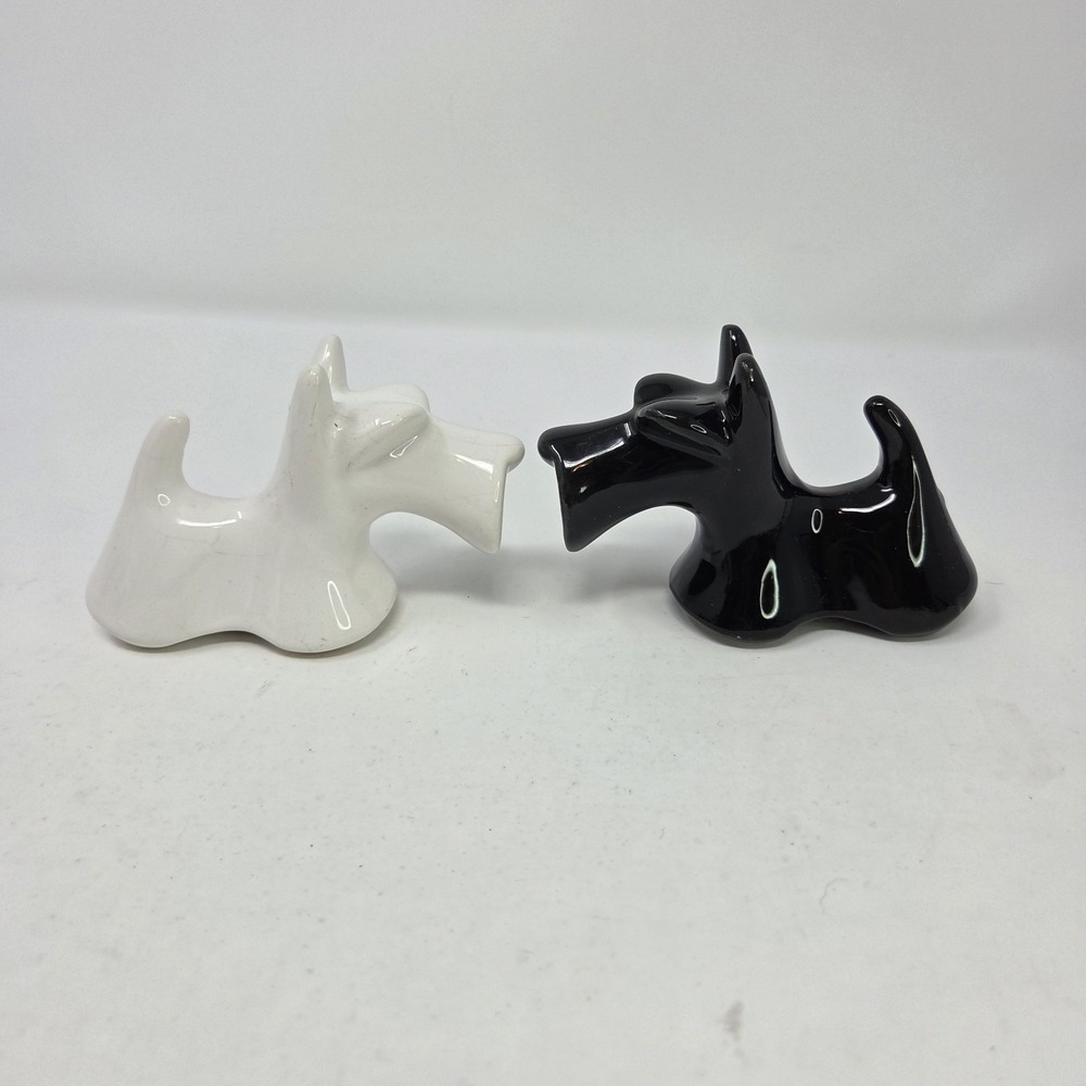 Scottish Terrier, Scottie Dog, Salt And Pepper Shakers, Ceramic, Black & White